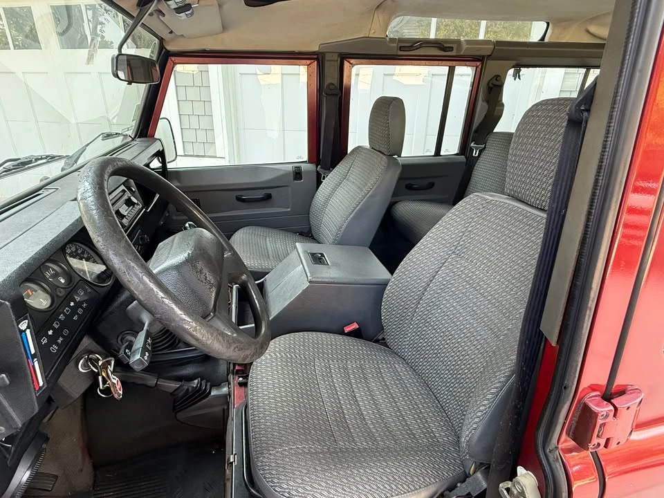 1998 Land Rover Defender 110 - Image 4 of 14