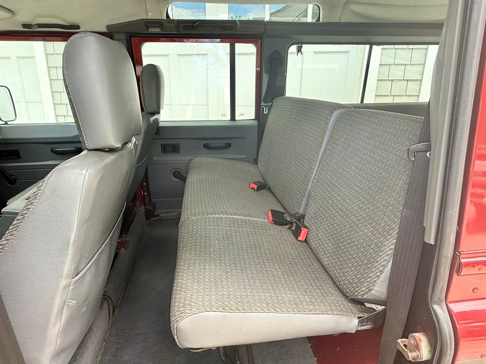 1998 Land Rover Defender 110 - Image 11 of 17