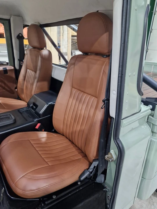 1998 Land Rover Defender 110 - Image 22 of 31
