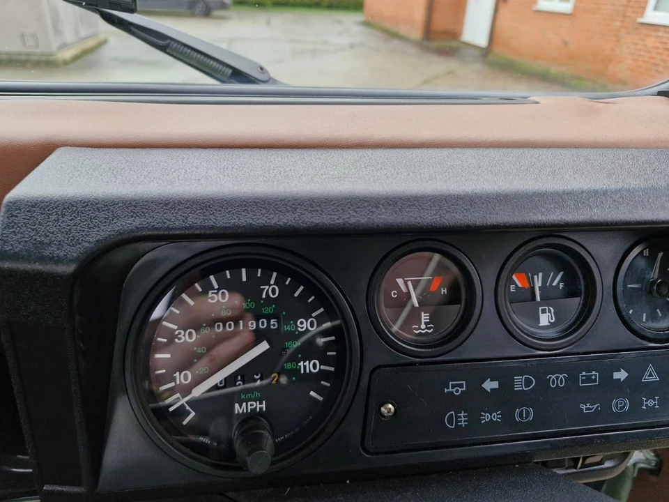 1998 Land Rover Defender 110 - Image 29 of 31