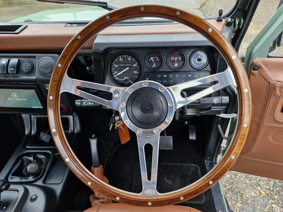 1998 Land Rover Defender 110 - Image 30 of 31