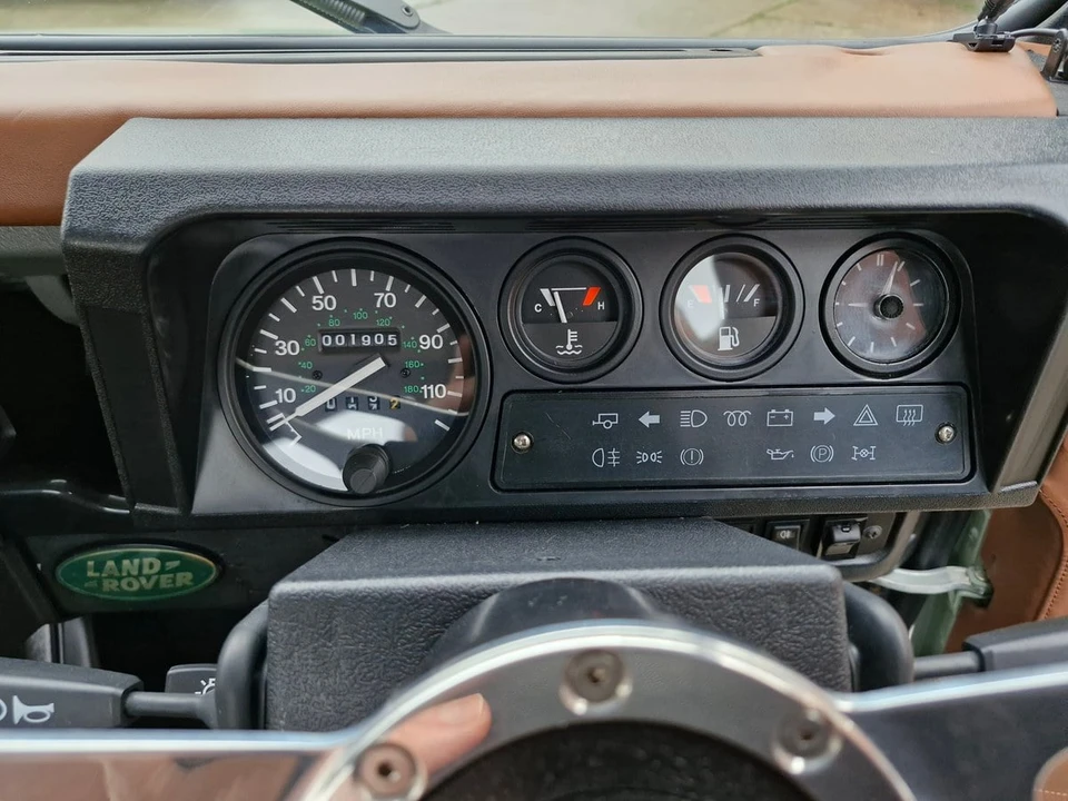 1998 Land Rover Defender 110 - Image 31 of 31