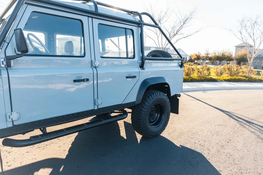 1998 Land Rover Defender 110 - Image 22 of 31