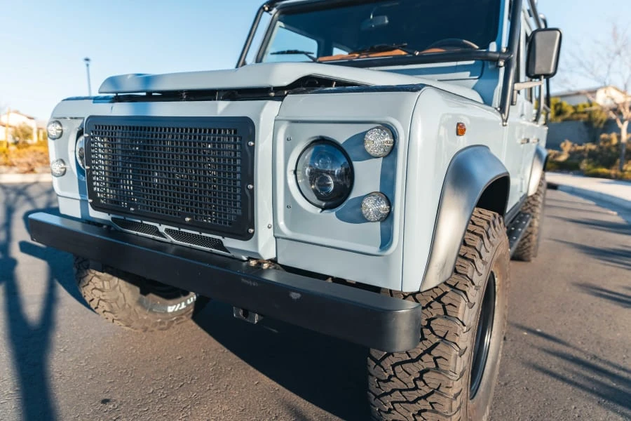 1998 Land Rover Defender 110 - Image 26 of 31