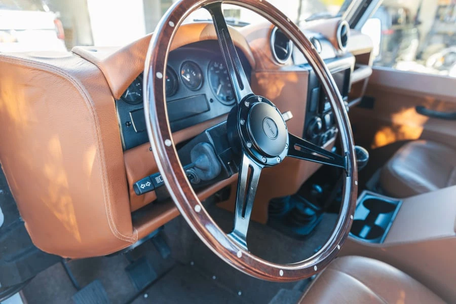 1998 Land Rover Defender 110 - Image 31 of 31