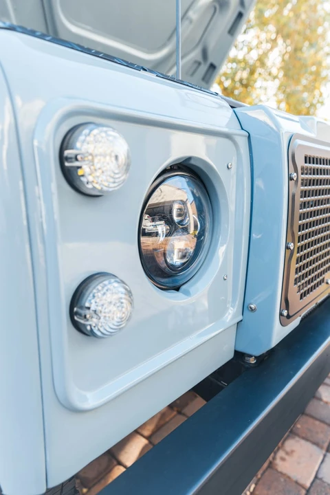 1998 Land Rover Defender 110 - Image 12 of 31