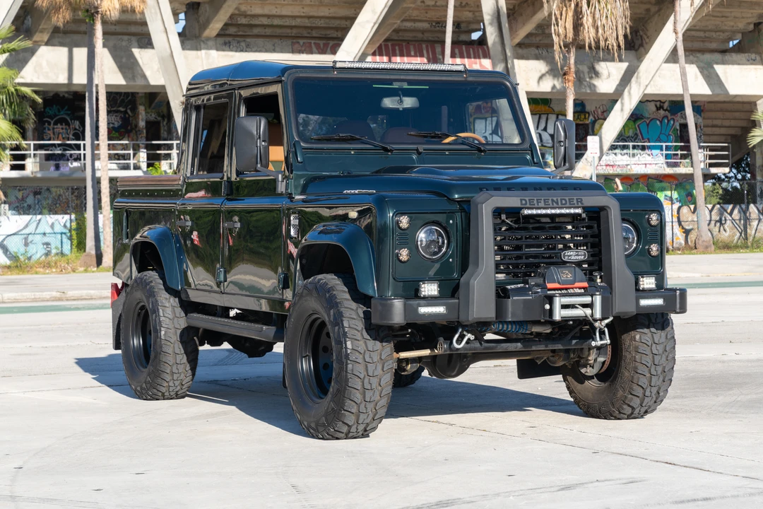 1998 Land Rover Defender 110 - Image 2 of 8