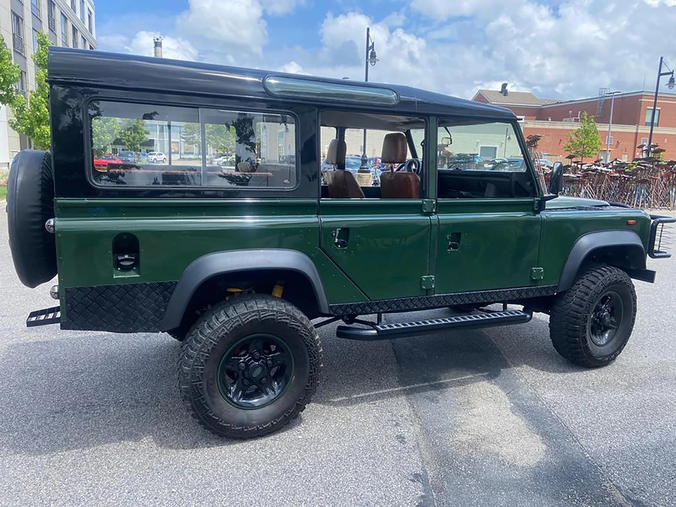 1998 Land Rover Defender 110 - Image 25 of 31