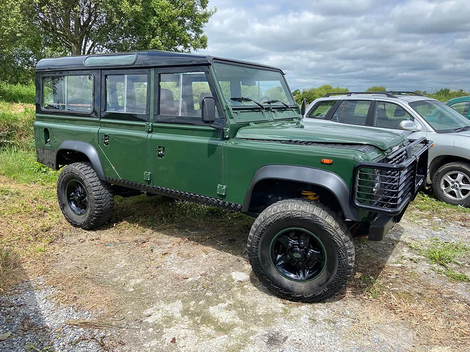 1998 Land Rover Defender 110 - Image 30 of 31