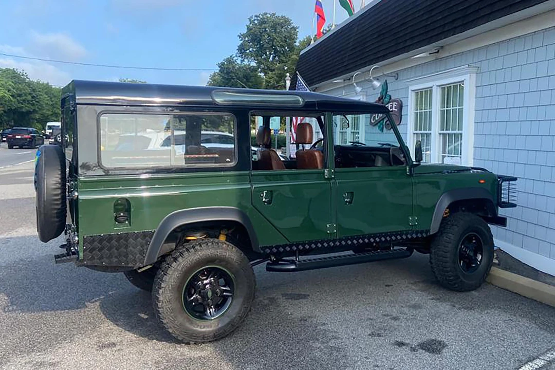 1998 Land Rover Defender 110 - Image 24 of 31