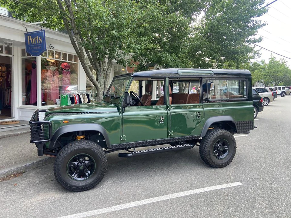 1998 Land Rover Defender 110 - Image 16 of 31