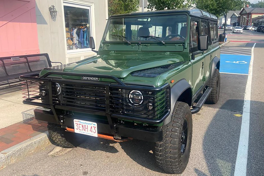 1998 Land Rover Defender 110 - Image 9 of 31