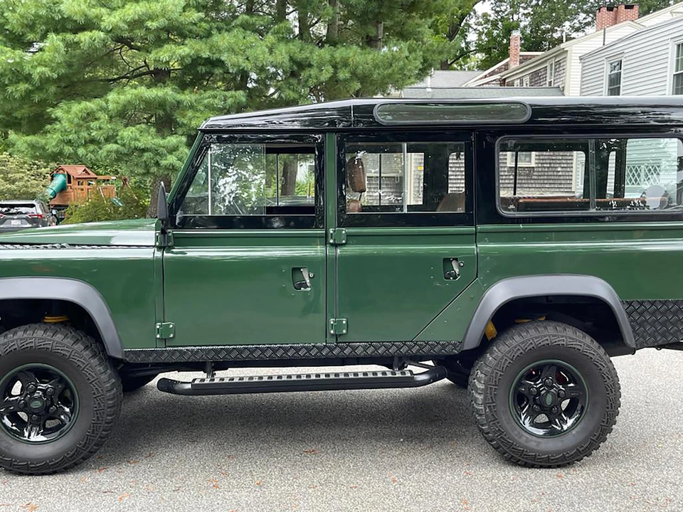 1998 Land Rover Defender 110 - Image 17 of 31