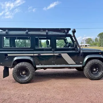 1998 Land Rover Defender 110 Sport Utility 4D