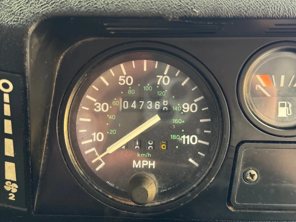 1998 Land Rover Defender 110 - Image 25 of 30