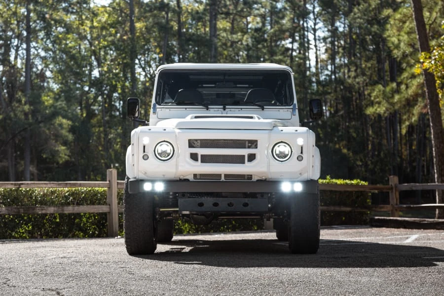 1998 Land Rover Defender 110 - Image 4 of 31