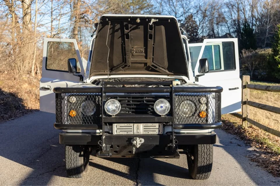 1998 Land Rover Defender 110 - Image 6 of 18
