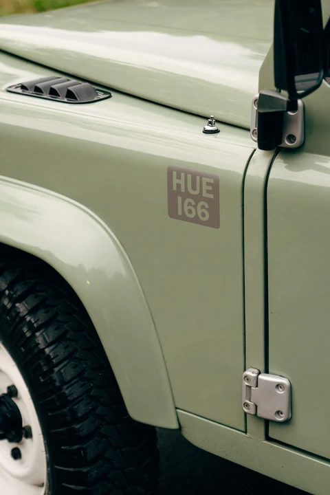 1998 Land Rover Defender 110 - Image 6 of 21