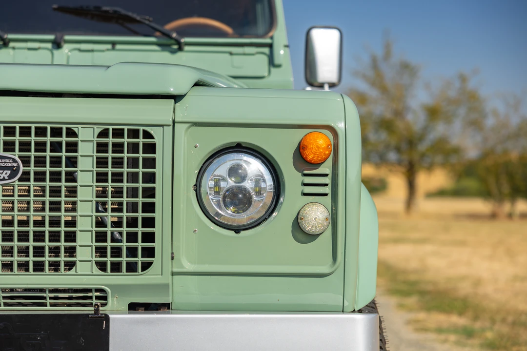 1998 Land Rover Defender 130 - Image 31 of 31