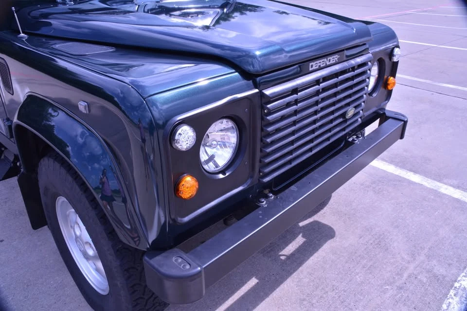 1998 Land Rover Defender - Image 9 of 20
