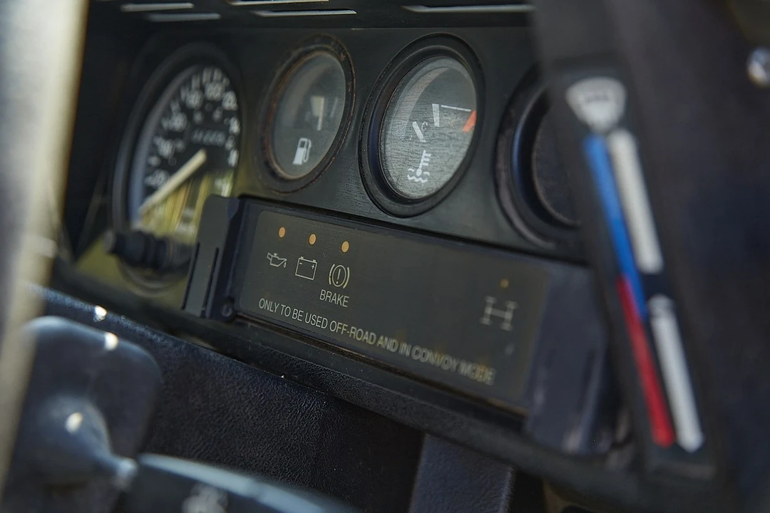 1998 Land Rover Defender 90 - Image 25 of 30