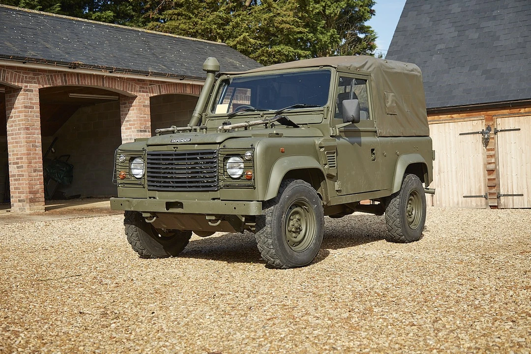 1998 Land Rover Defender 90 - Image 4 of 30