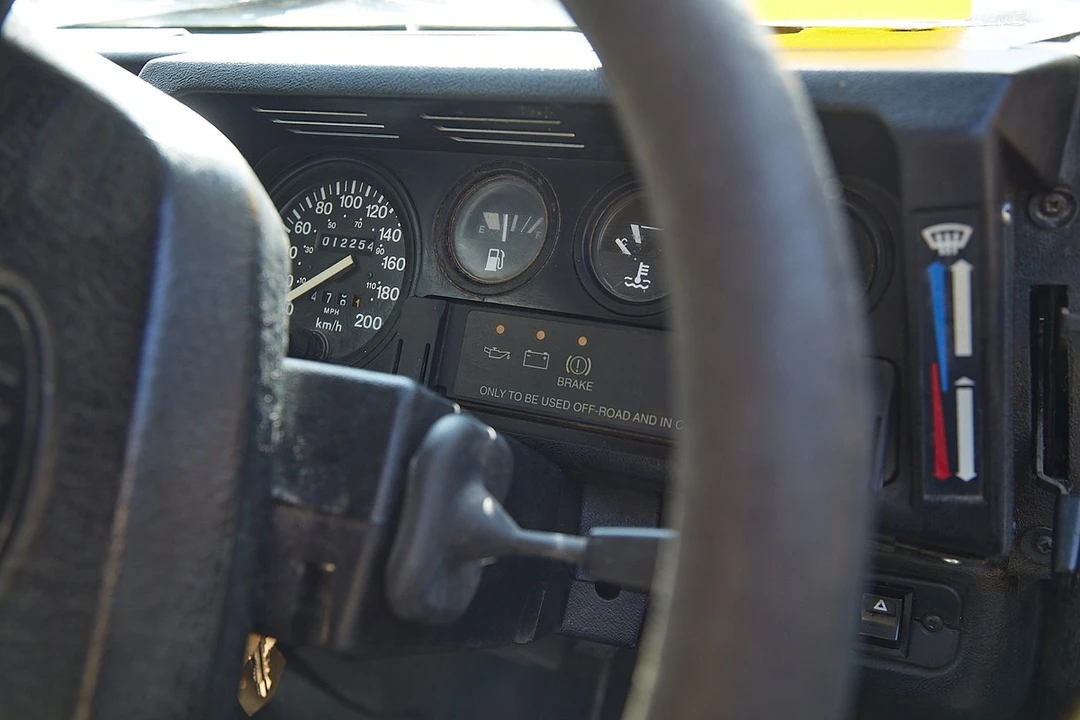 1998 Land Rover Defender 90 - Image 23 of 30