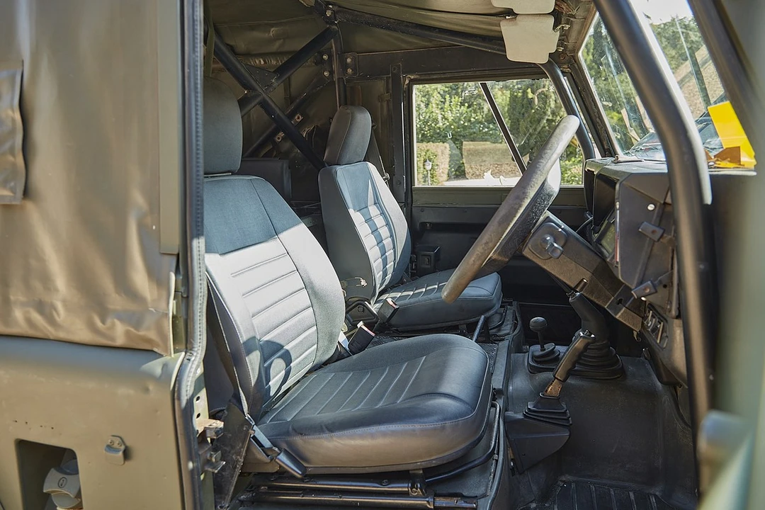 1998 Land Rover Defender 90 - Image 22 of 30