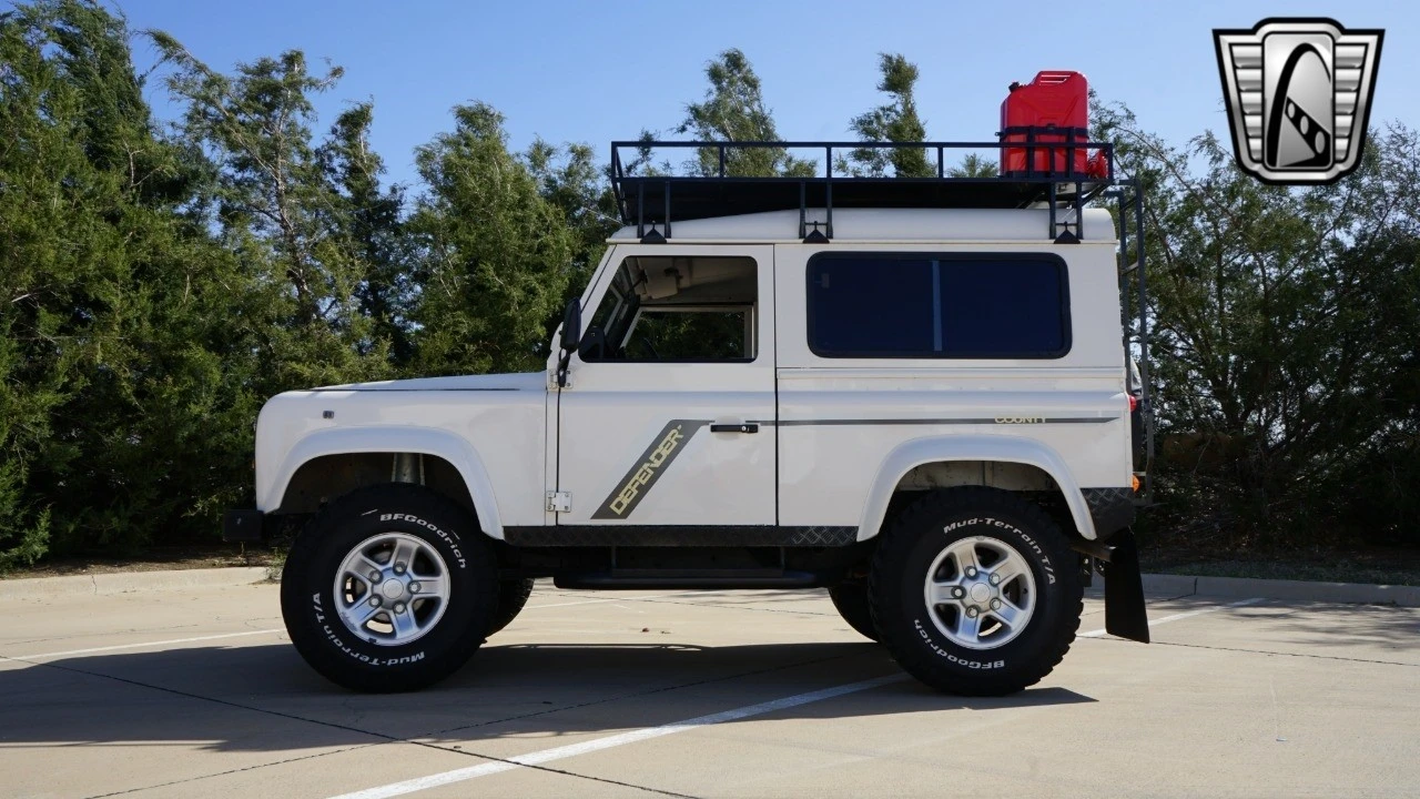 1998 Land Rover Defender 90 - Image 4 of 21