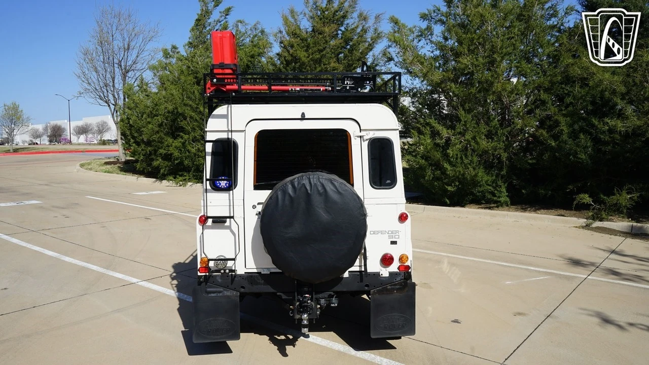 1998 Land Rover Defender 90 - Image 13 of 21