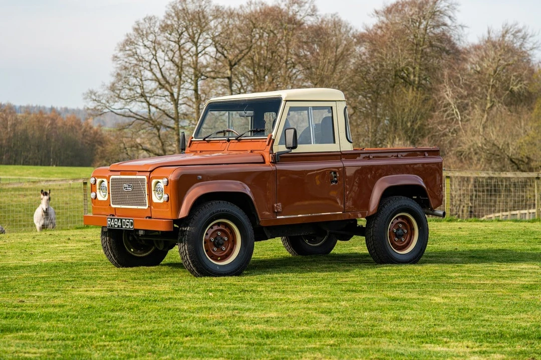 1998 Land Rover Defender 90 - Image 6 of 30