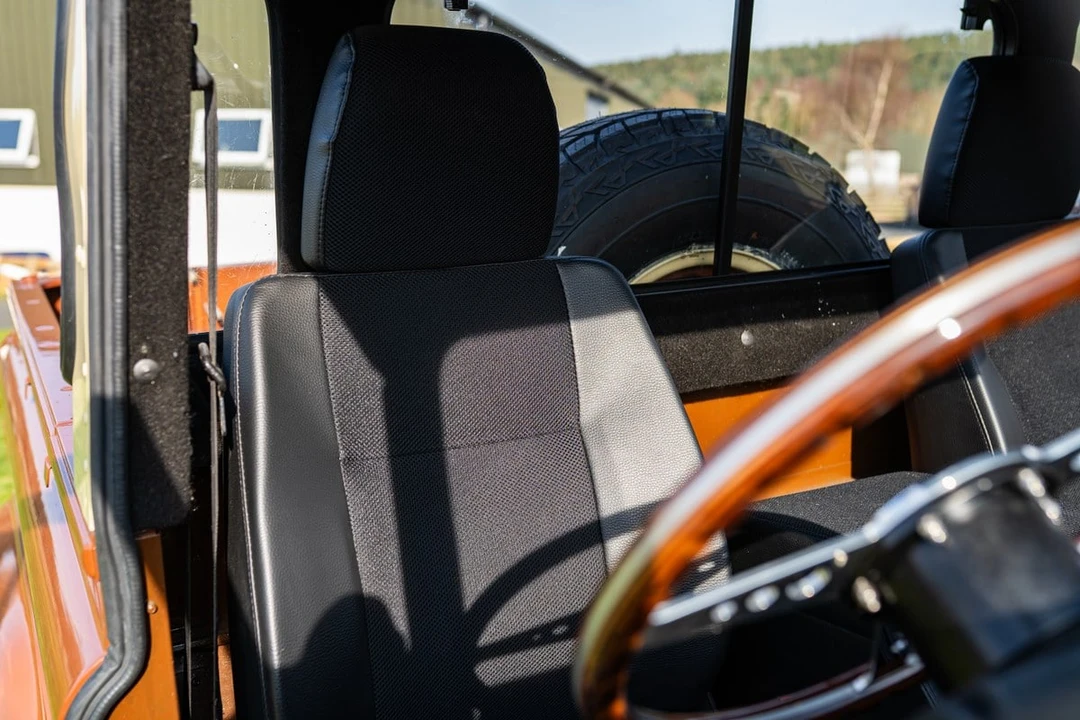 1998 Land Rover Defender 90 - Image 17 of 30