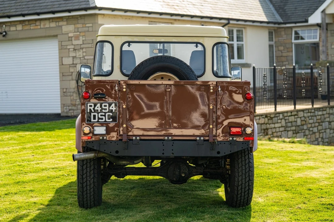 1998 Land Rover Defender 90 - Image 11 of 30