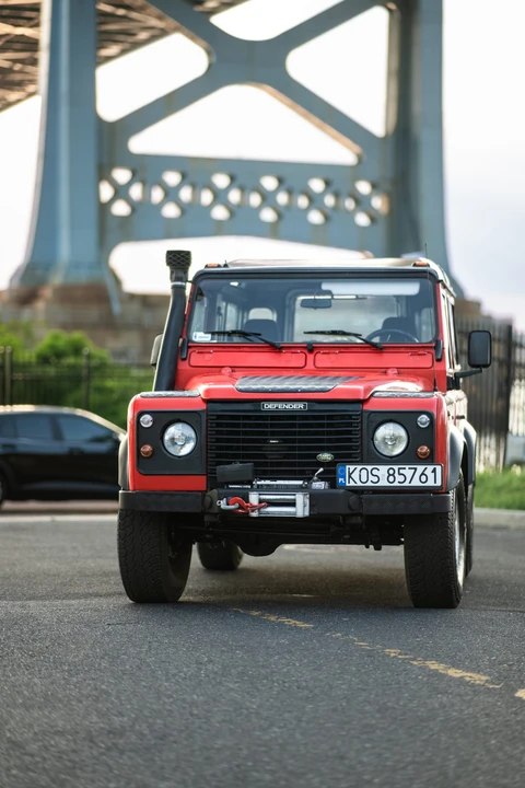 1998 Land Rover Defender 90 - Image 2 of 31