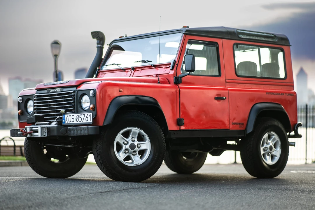1998 Land Rover Defender 90 - Image 15 of 31