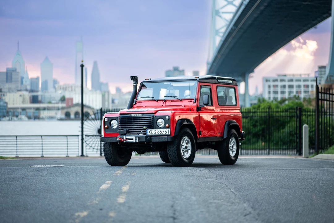 1998 Land Rover Defender 90 - Image 3 of 31