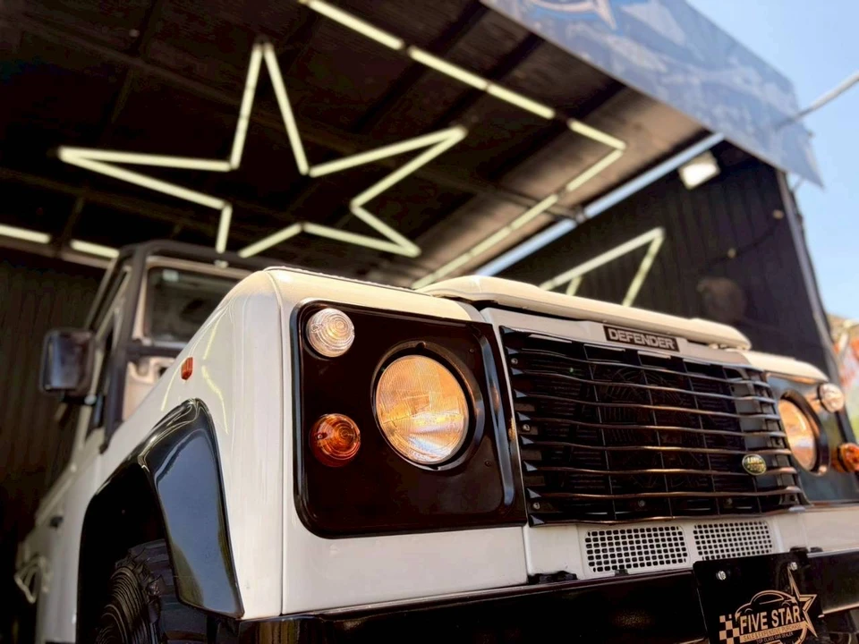 1998 Land Rover Defender 90 - Image 28 of 31