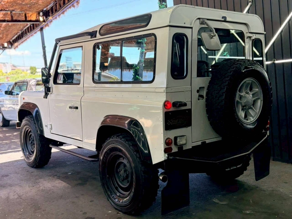 1998 Land Rover Defender 90 - Image 22 of 31