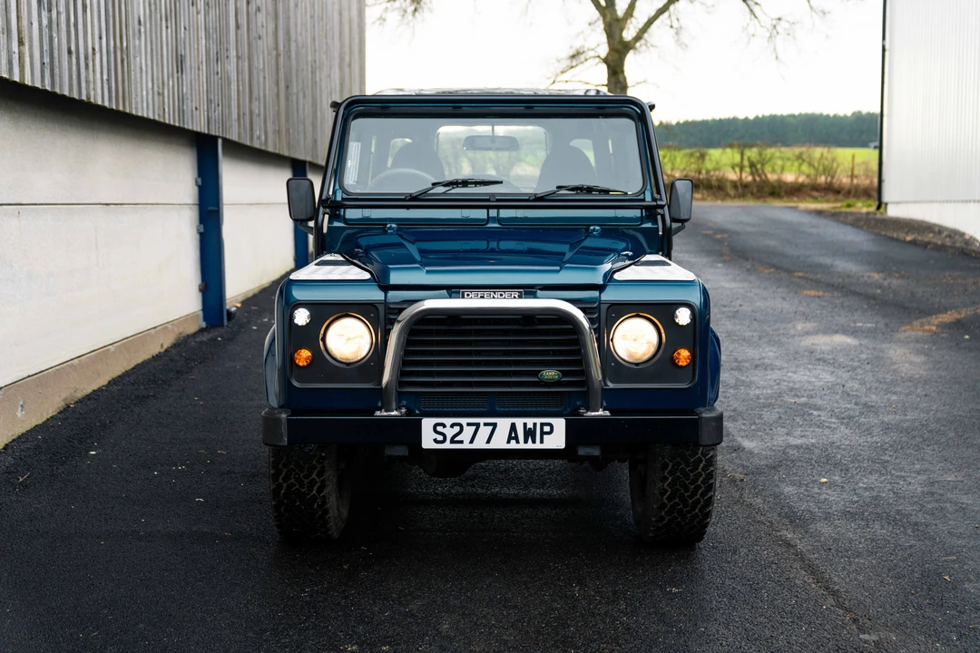 1998 Land Rover Defender 90 - Image 9 of 31
