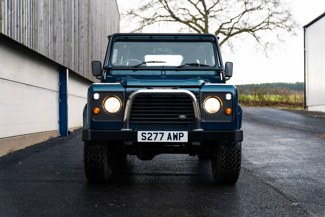 1998 Land Rover Defender 90 - Image 2 of 31