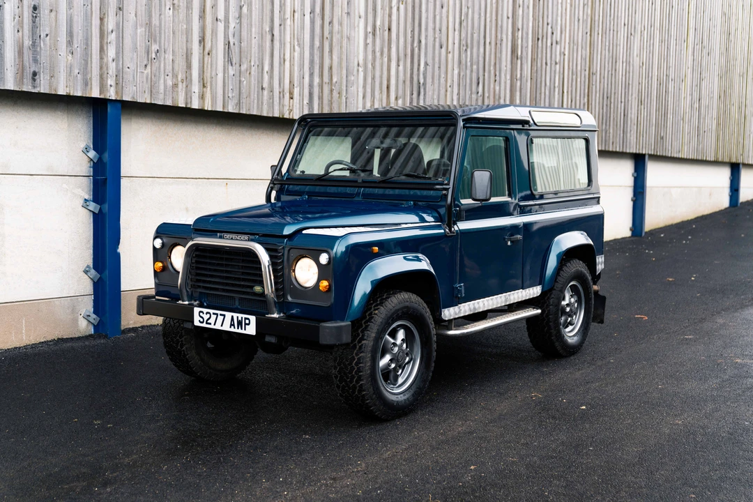 1998 Land Rover Defender 90 - Image 10 of 31