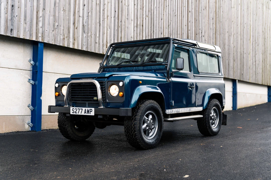 1998 Land Rover Defender 90 - Image 8 of 31