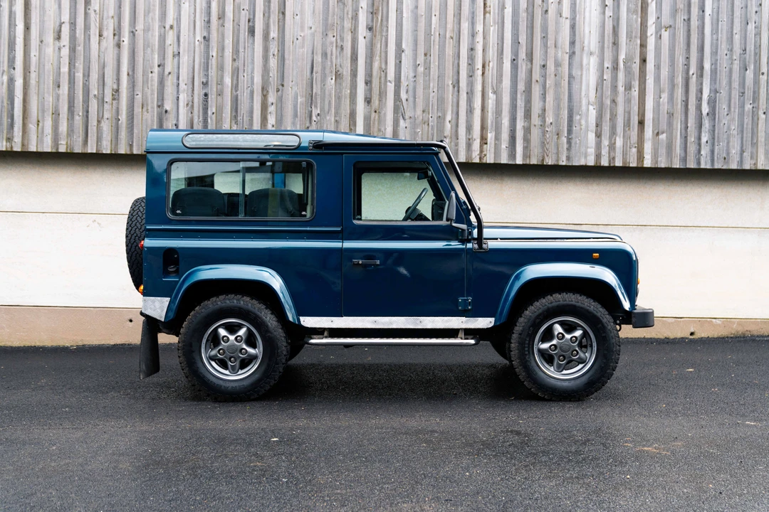 1998 Land Rover Defender 90 - Image 4 of 31