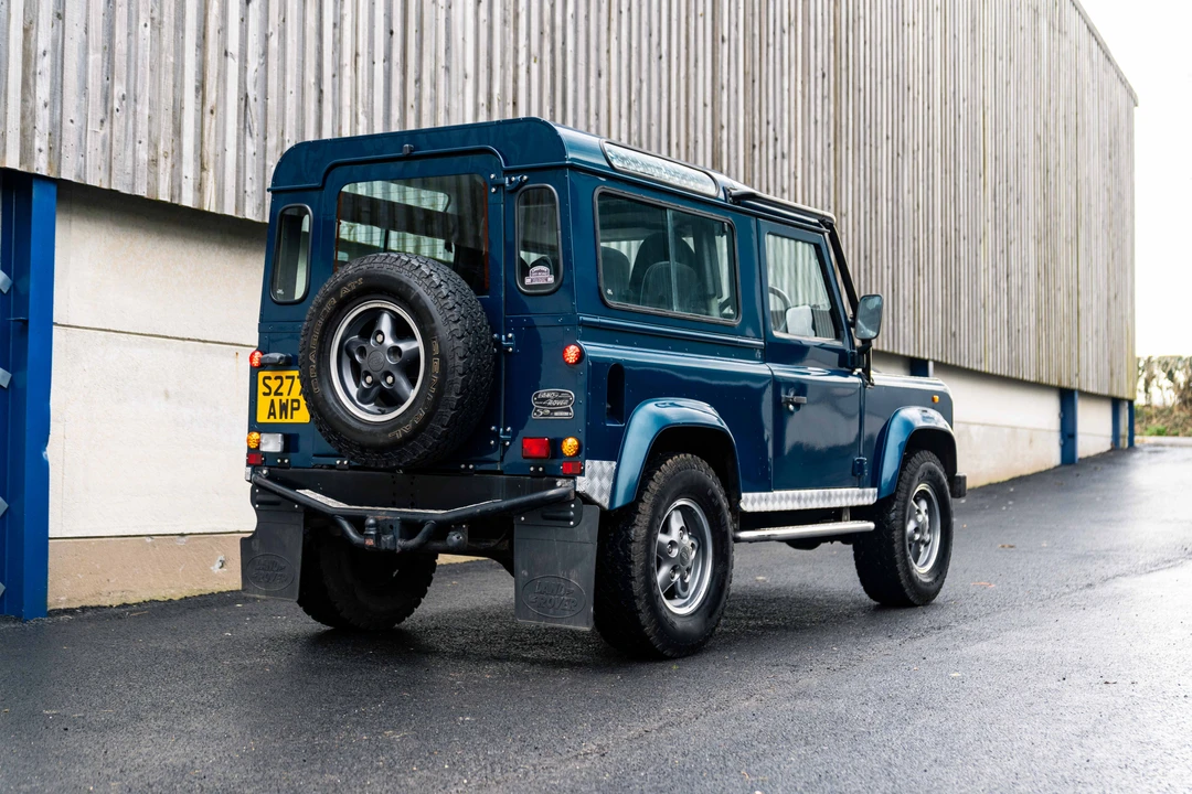 1998 Land Rover Defender 90 - Image 5 of 31