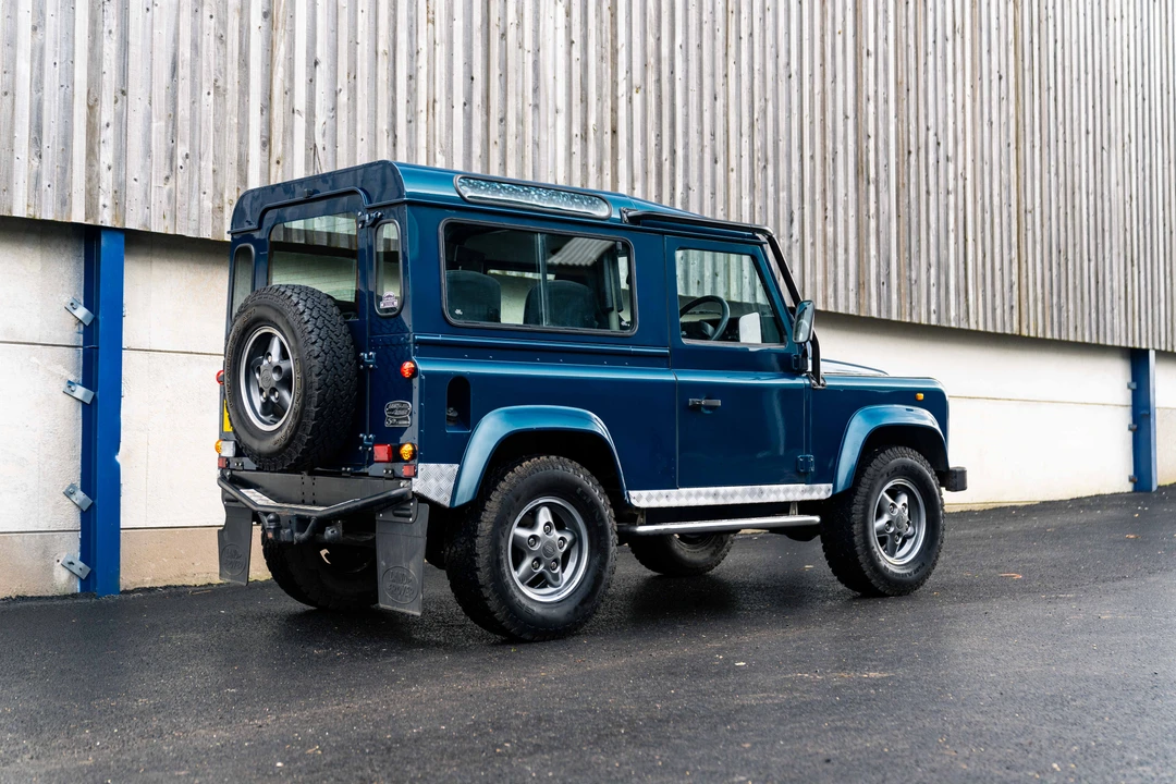 1998 Land Rover Defender 90 - Image 17 of 31