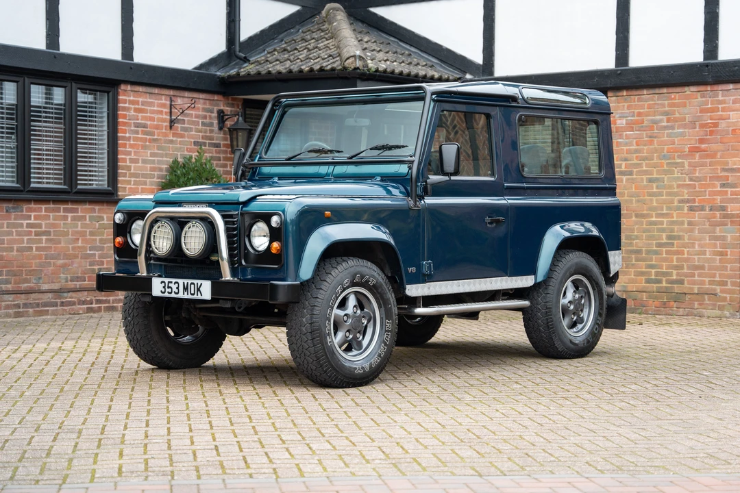1998 Land Rover Defender 90 - Image 3 of 31