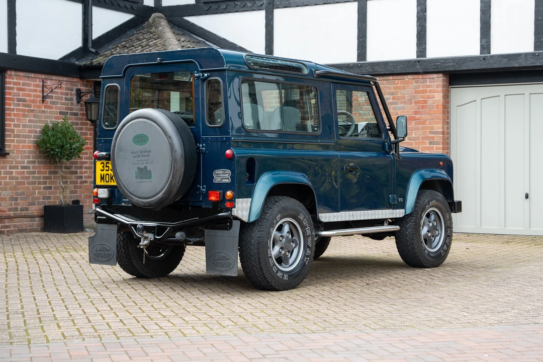 1998 Land Rover Defender 90 - Image 7 of 31