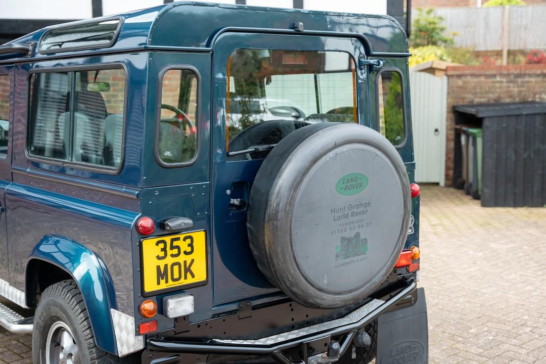 1998 Land Rover Defender 90 - Image 25 of 31