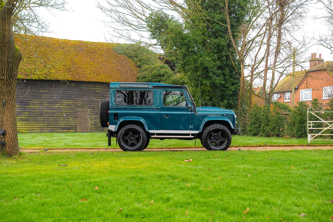 1998 Land Rover Defender 90 - Image 12 of 31