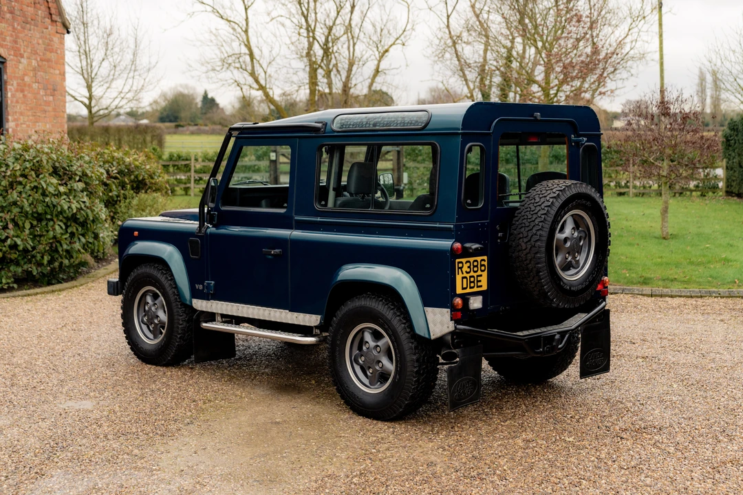 1998 Land Rover Defender 90 - Image 5 of 31